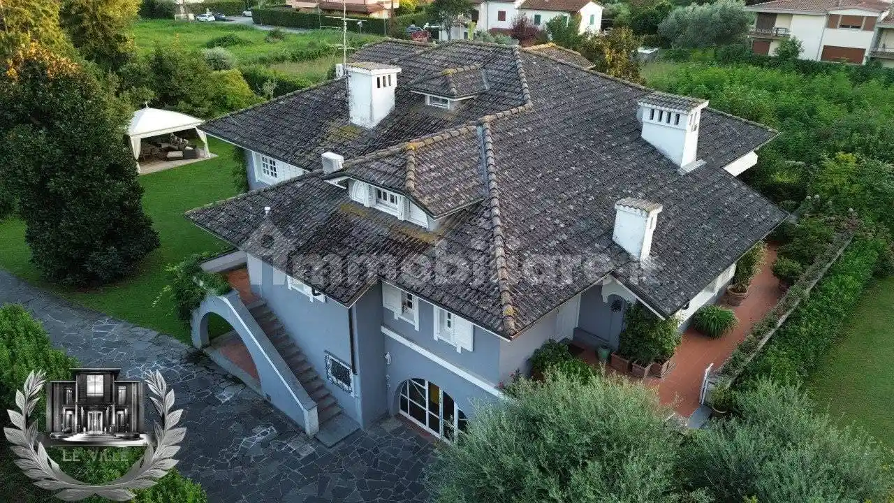 Villa in vendita a Pietrasanta