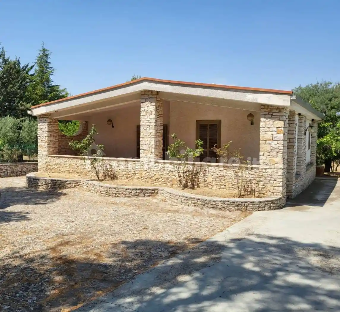 Quadrilocale via Castel del Monte, Montegrosso - Boschetto, Andria - foto 2