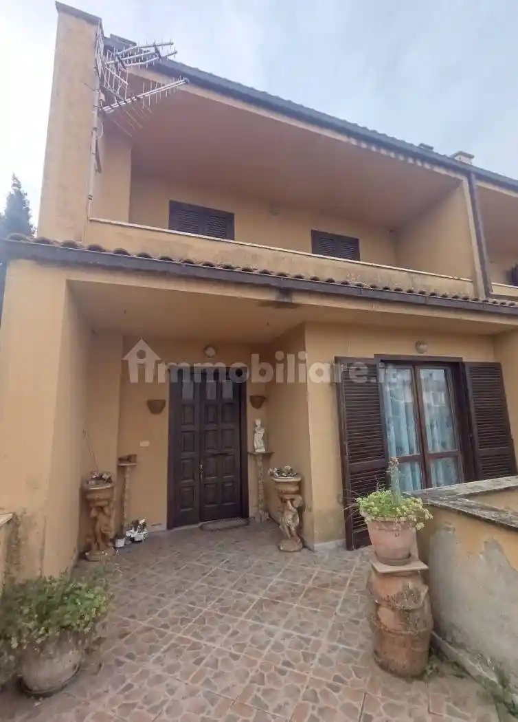 Villetta a schiera - foto 2