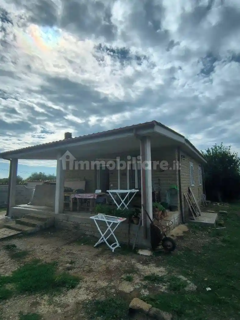 Villa in vendita a Ladispoli