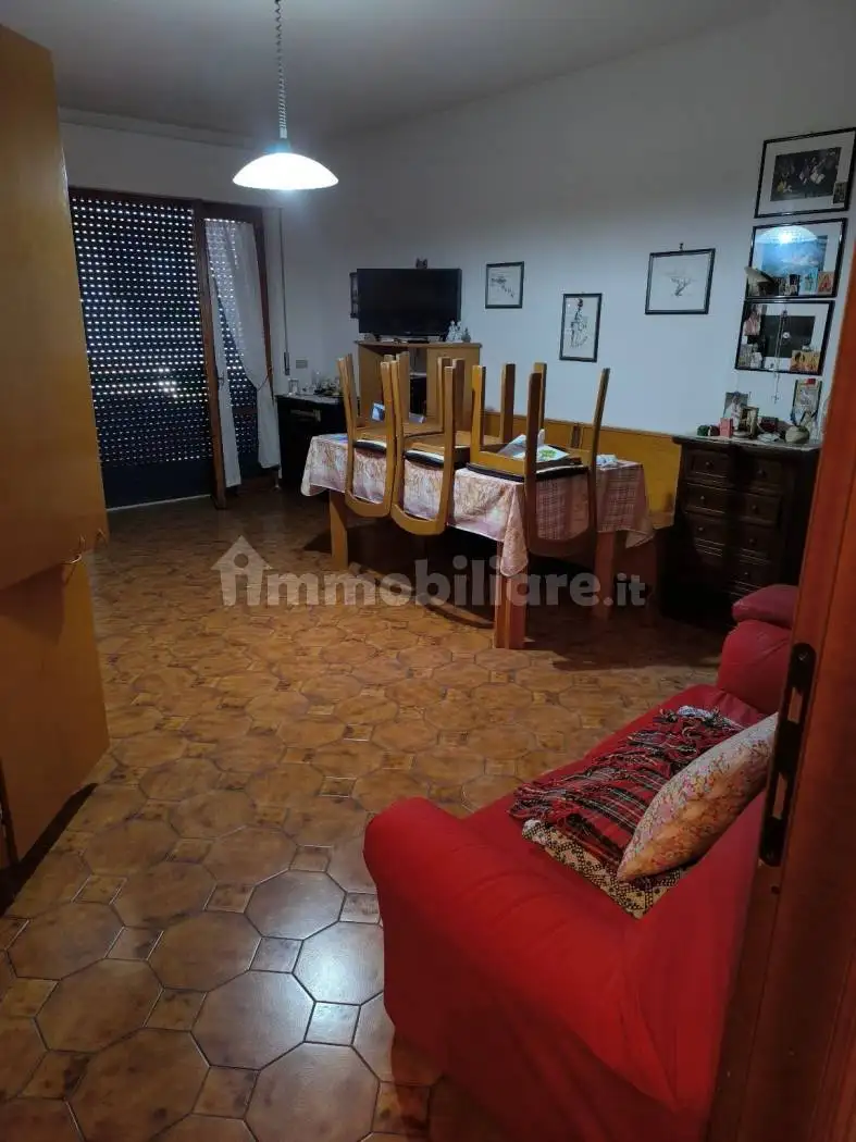 Appartamento in vendita a Castilenti