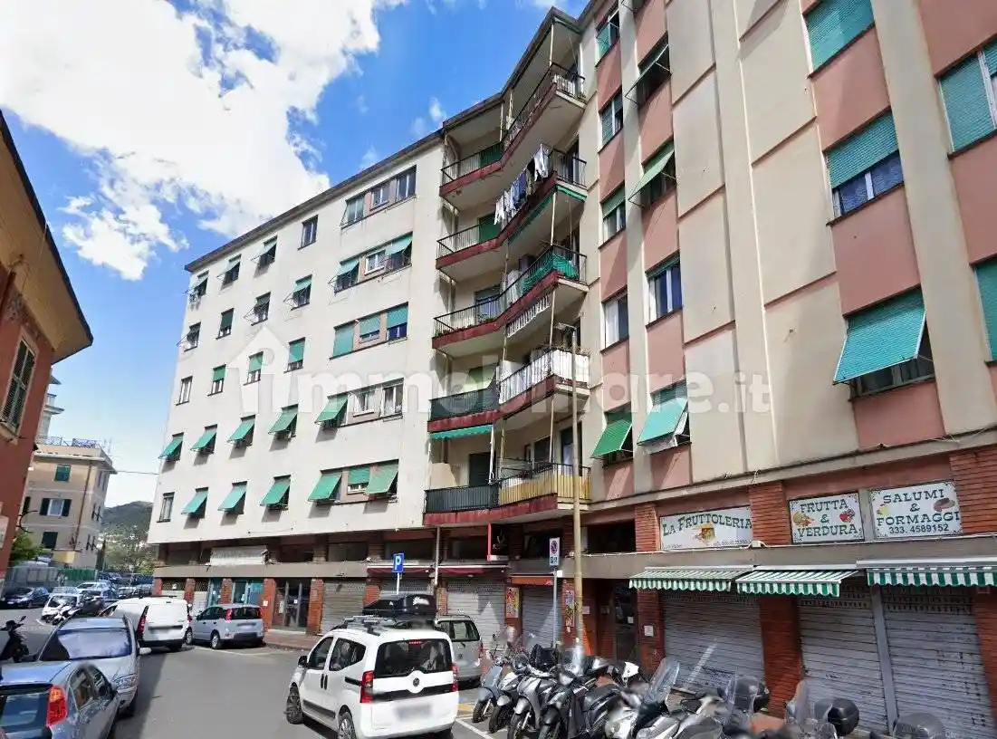 Appartamento in vendita a Genova