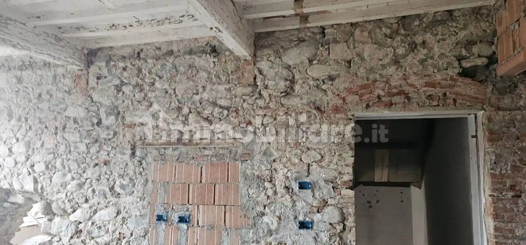 Trilocale via delle Ralle, Camigliano, Capannori - foto 3