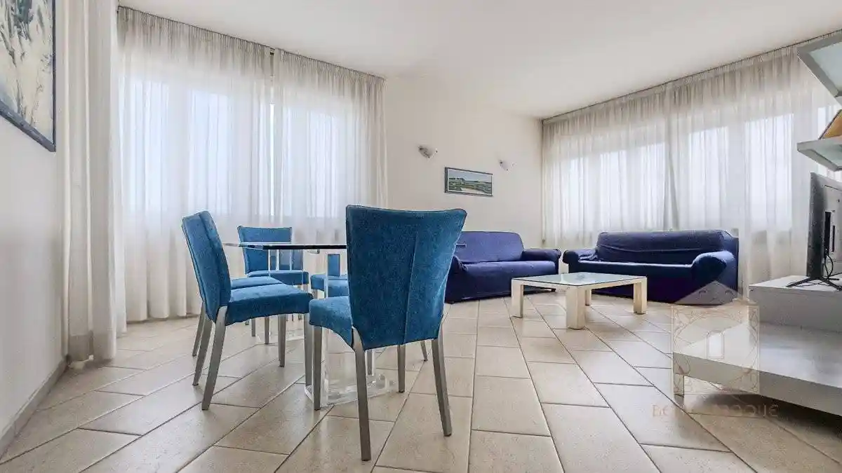 Appartamento in vendita a Viareggio