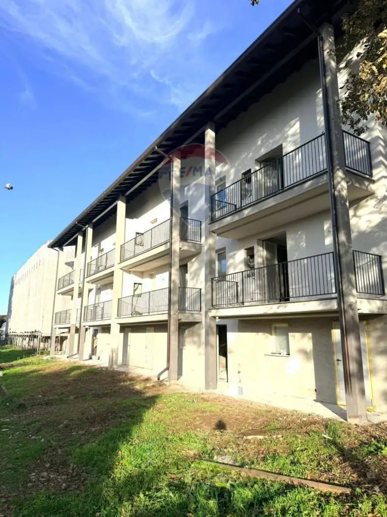 Trilocale via delle Grazie 29, Centro, Albuzzano - foto 5