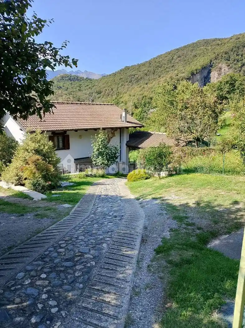 Villa in vendita a Condove