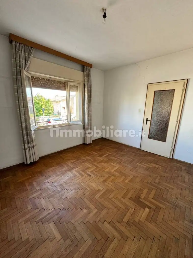 Villa unifamiliare via Giuseppe Verdi 8, Sevegliano, Bagnaria Arsa - foto 5