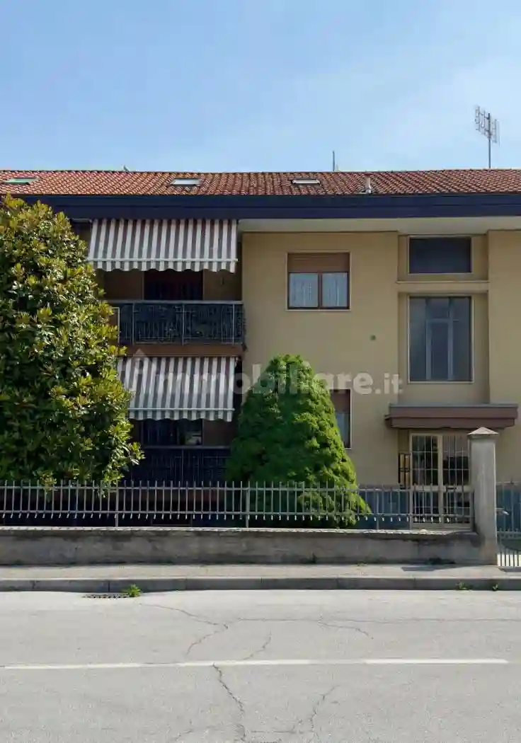 Quadrilocale via del Portico 14, Roata Rossi - Passatore, Cuneo - foto 4