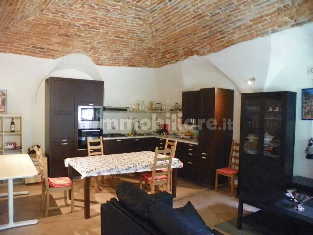 Appartamento in vendita a Vernante