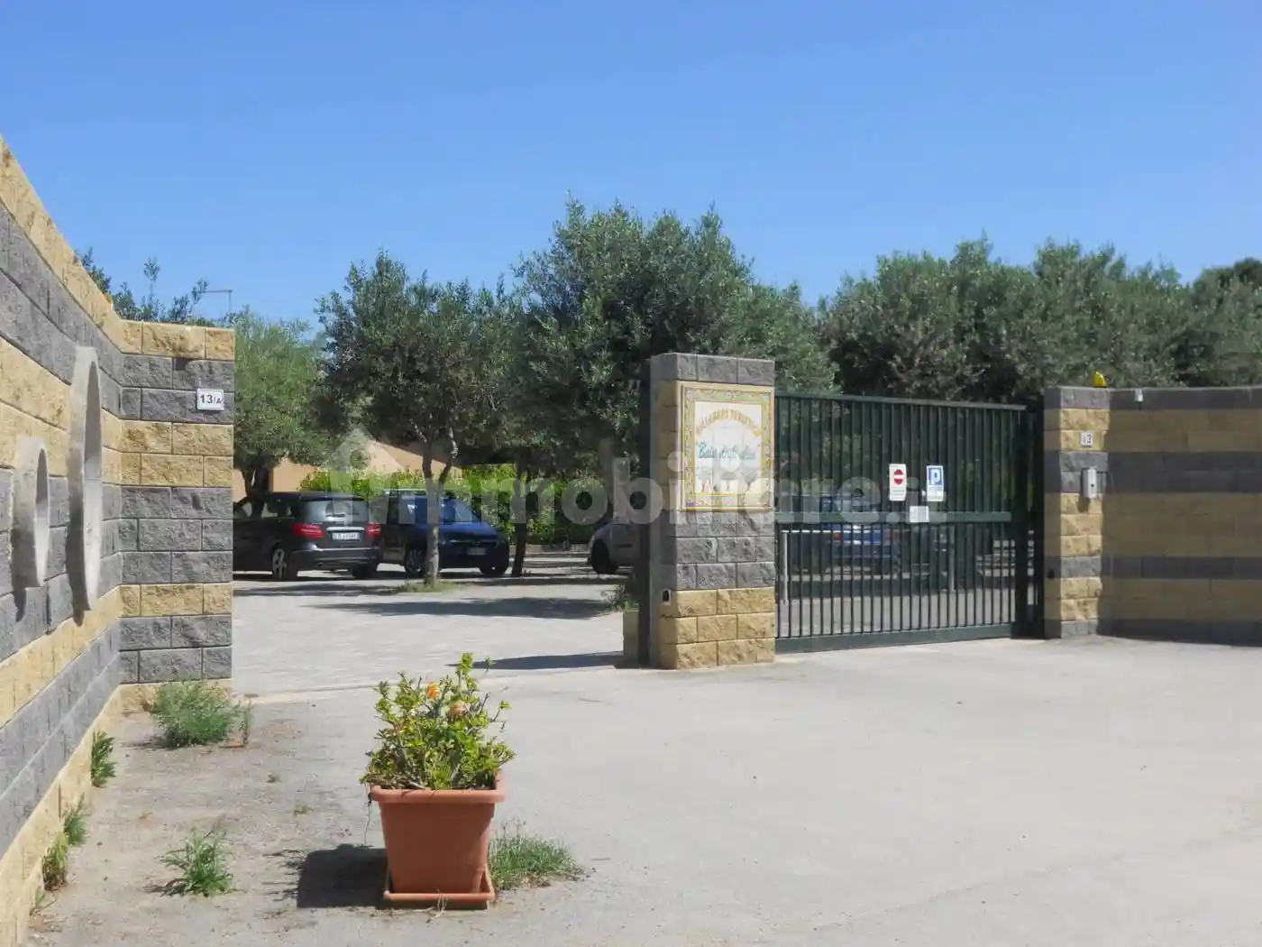 Villetta a schiera in affitto a Campofelice di Roccella