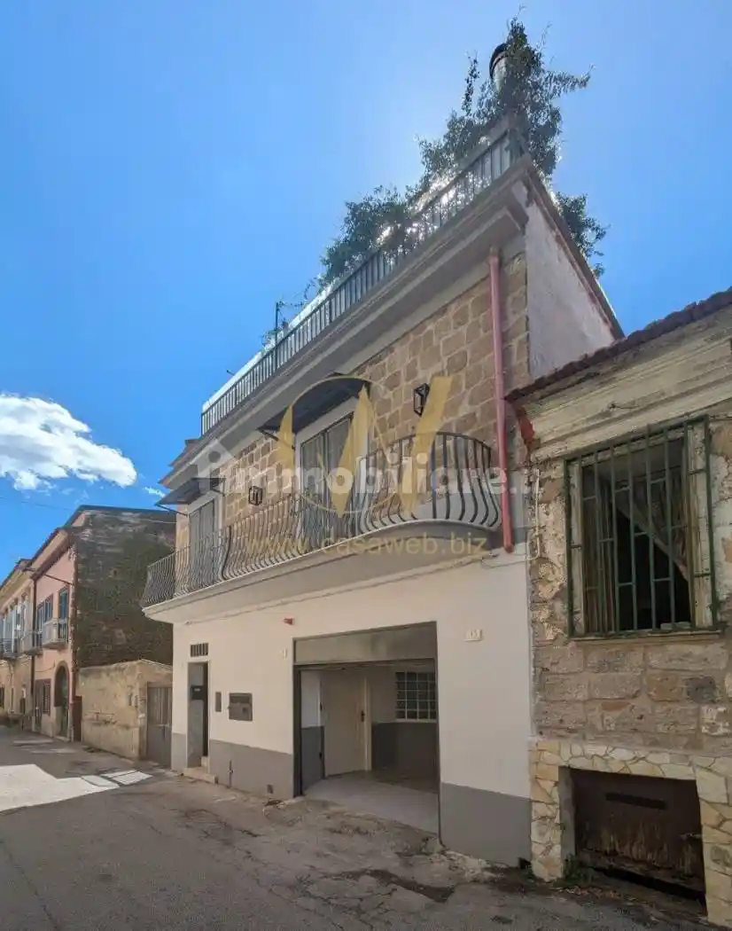 Villa unifamiliare via Domenico Fontana 41, Tuoro, Caserta - foto 2