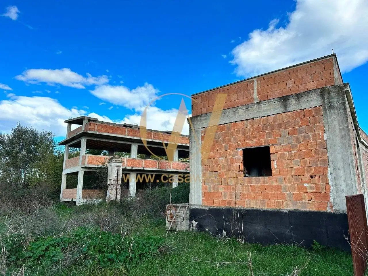 Palazzo - Edificio in vendita a Capua