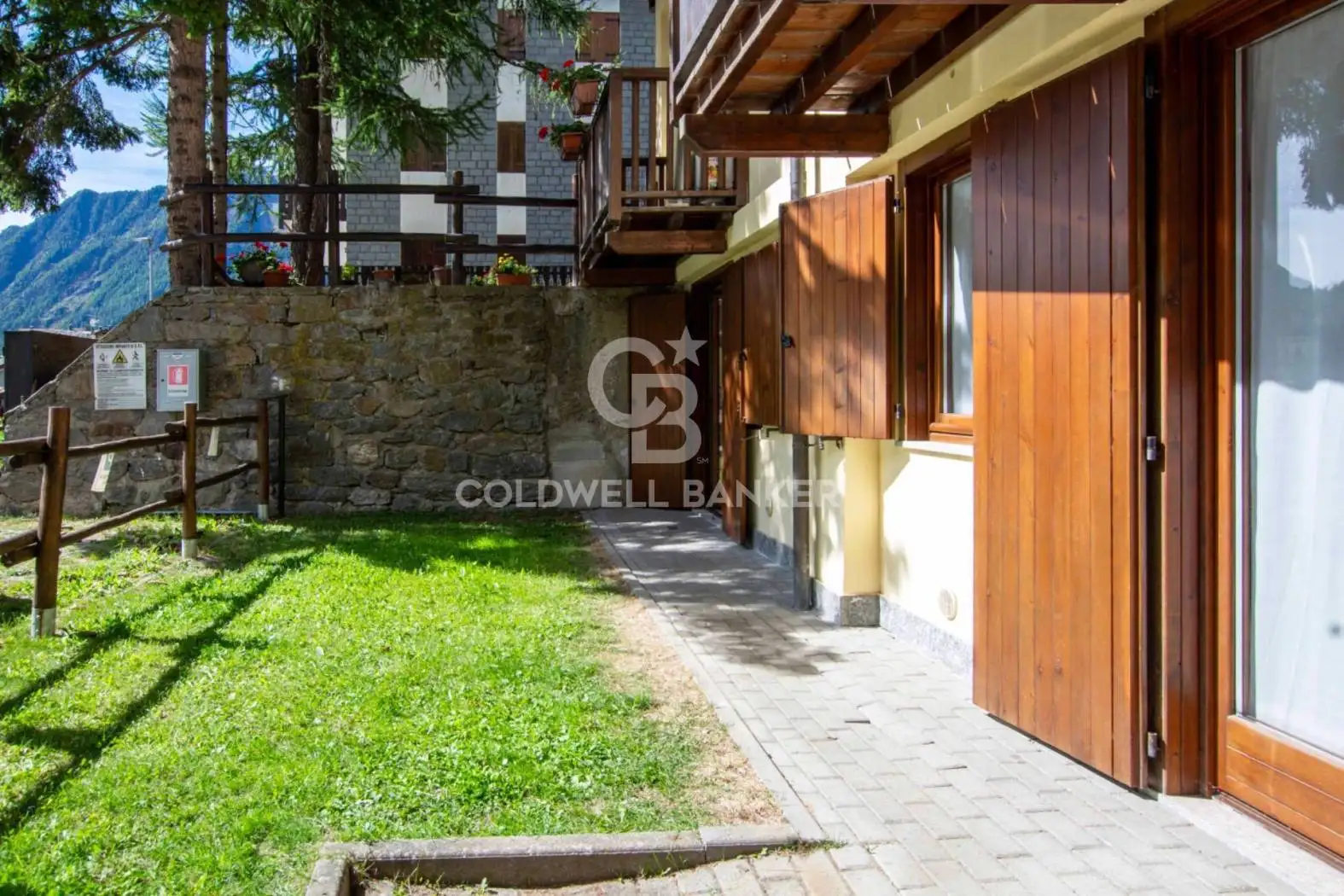 Bilocale ottimo stato, piano terra, Ayas - foto 2