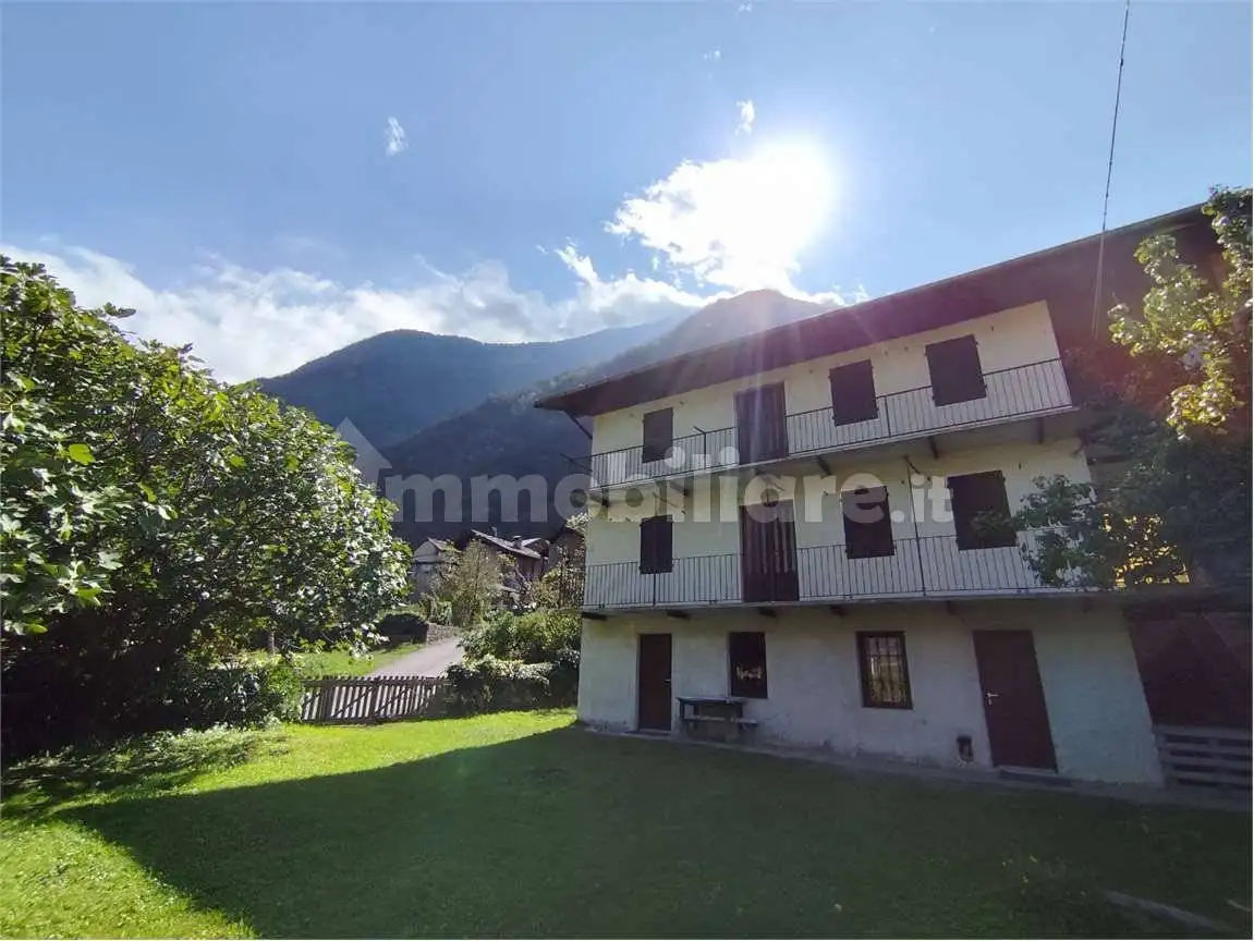 Villa bifamiliare, da ristrutturare, 215 m², Echallod, Arnad - foto 2