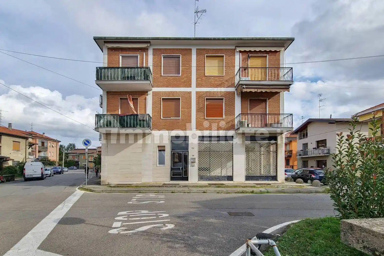 Appartamento in vendita a Limbiate