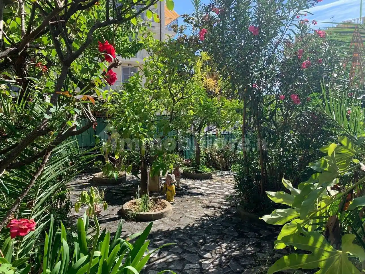 Appartamento in vendita a Loano