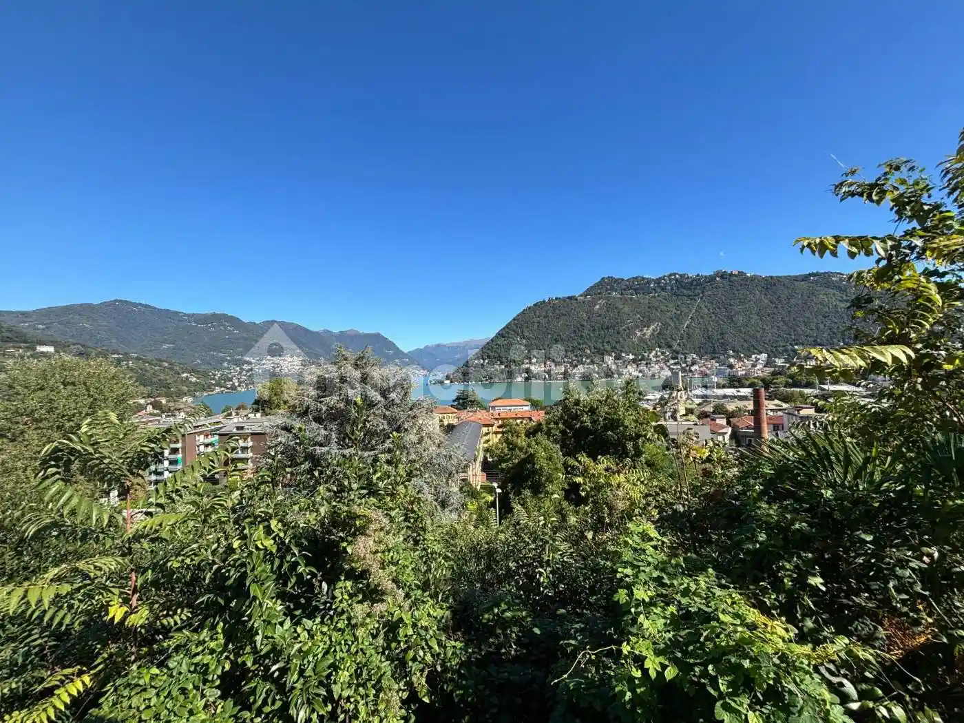 Trilocale via Nino Bixio 5, Villa Olmo, Como - foto 4