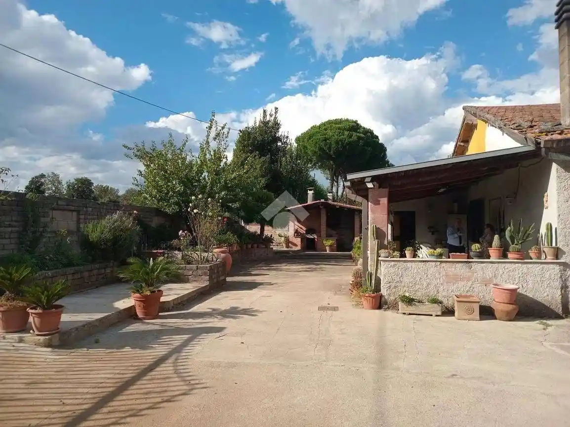 Casa indipendente in vendita a Valmontone