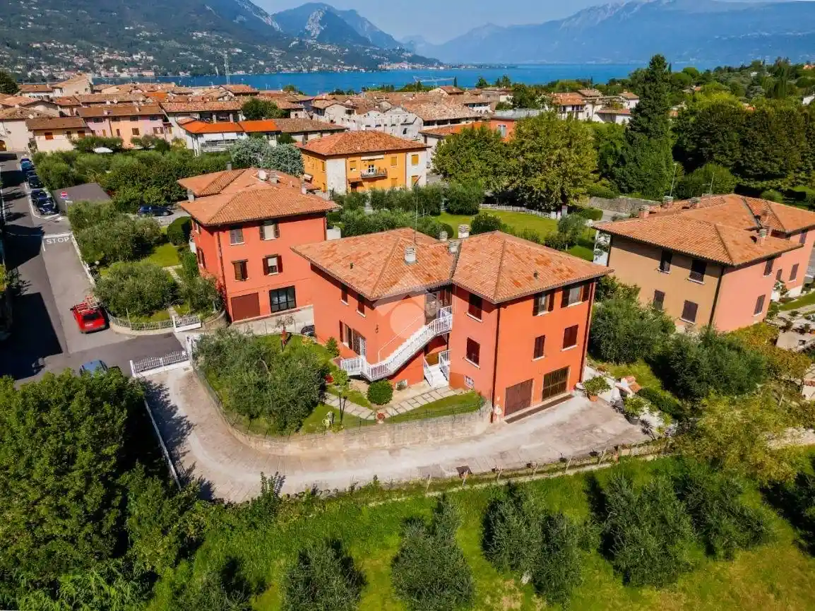 Appartamento in vendita a San Felice del Benaco