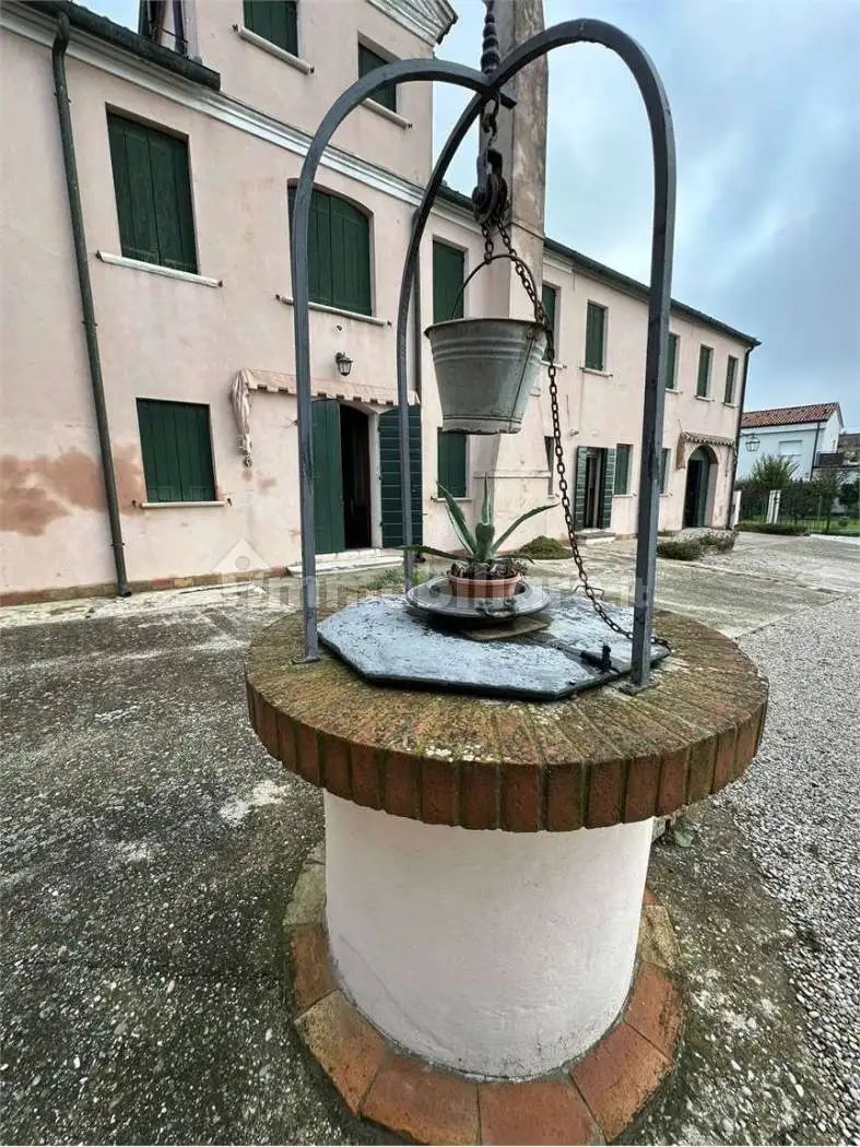 Villa in vendita a Mira