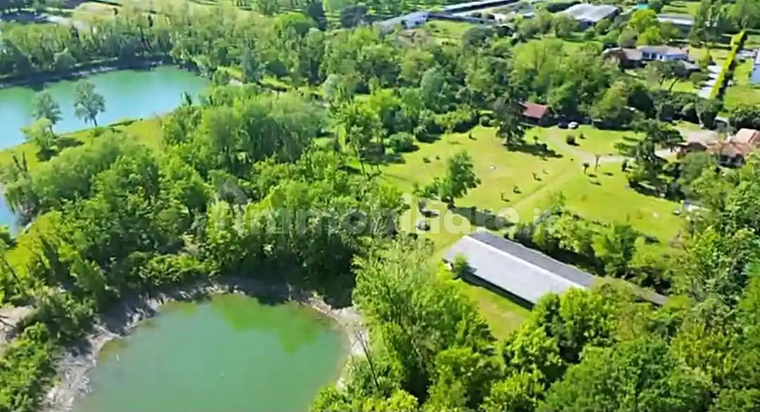 Villa in vendita a Abbiategrasso