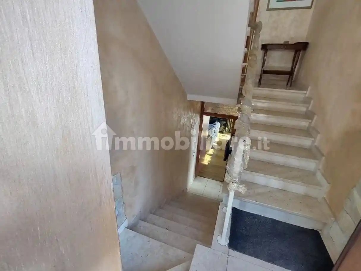 Villa unifamiliare via Cristoforo Colombo 180, Quattromiglia, Rende - foto 2