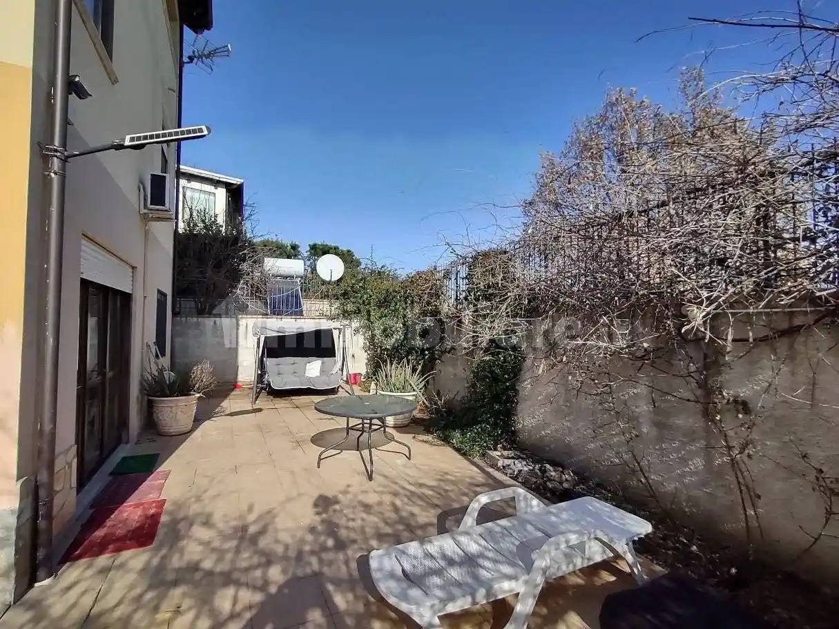 Villa unifamiliare via Cristoforo Colombo 180, Quattromiglia, Rende - foto 4