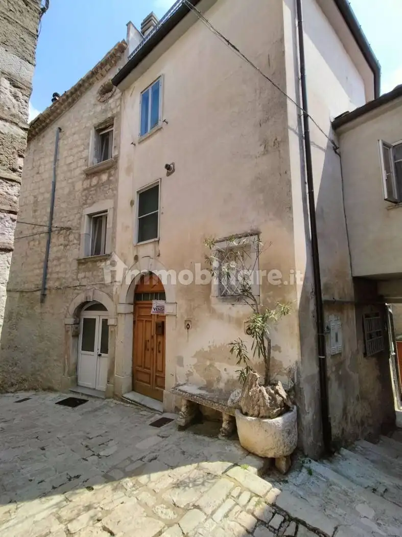 Palazzo - Edificio in vendita a Ferrazzano