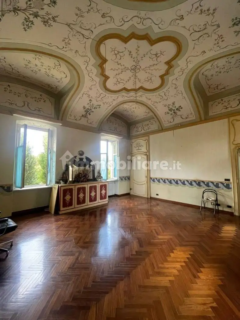 Palazzo - Edificio in Vendita - foto 2