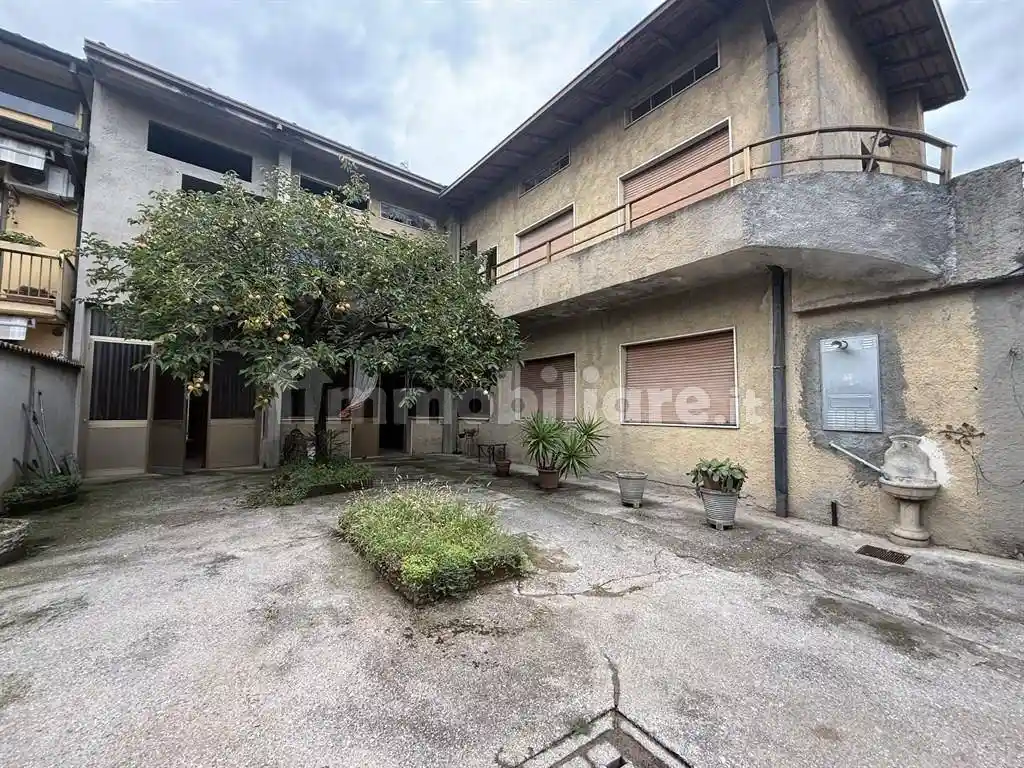 Casa indipendente in vendita a Cividate al Piano