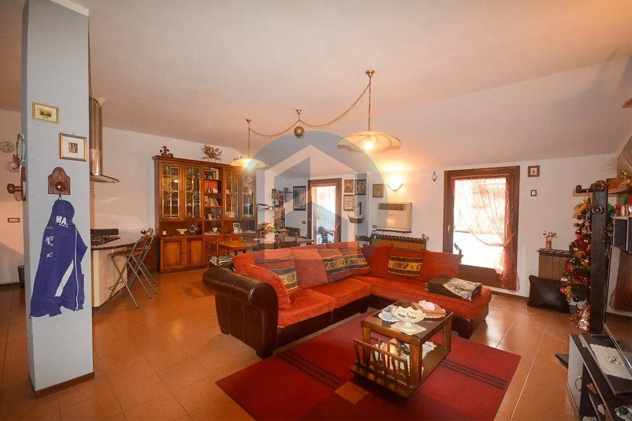 Terratetto unifamiliare via Sagrato, 15, Centro, Angolo Terme - foto 5