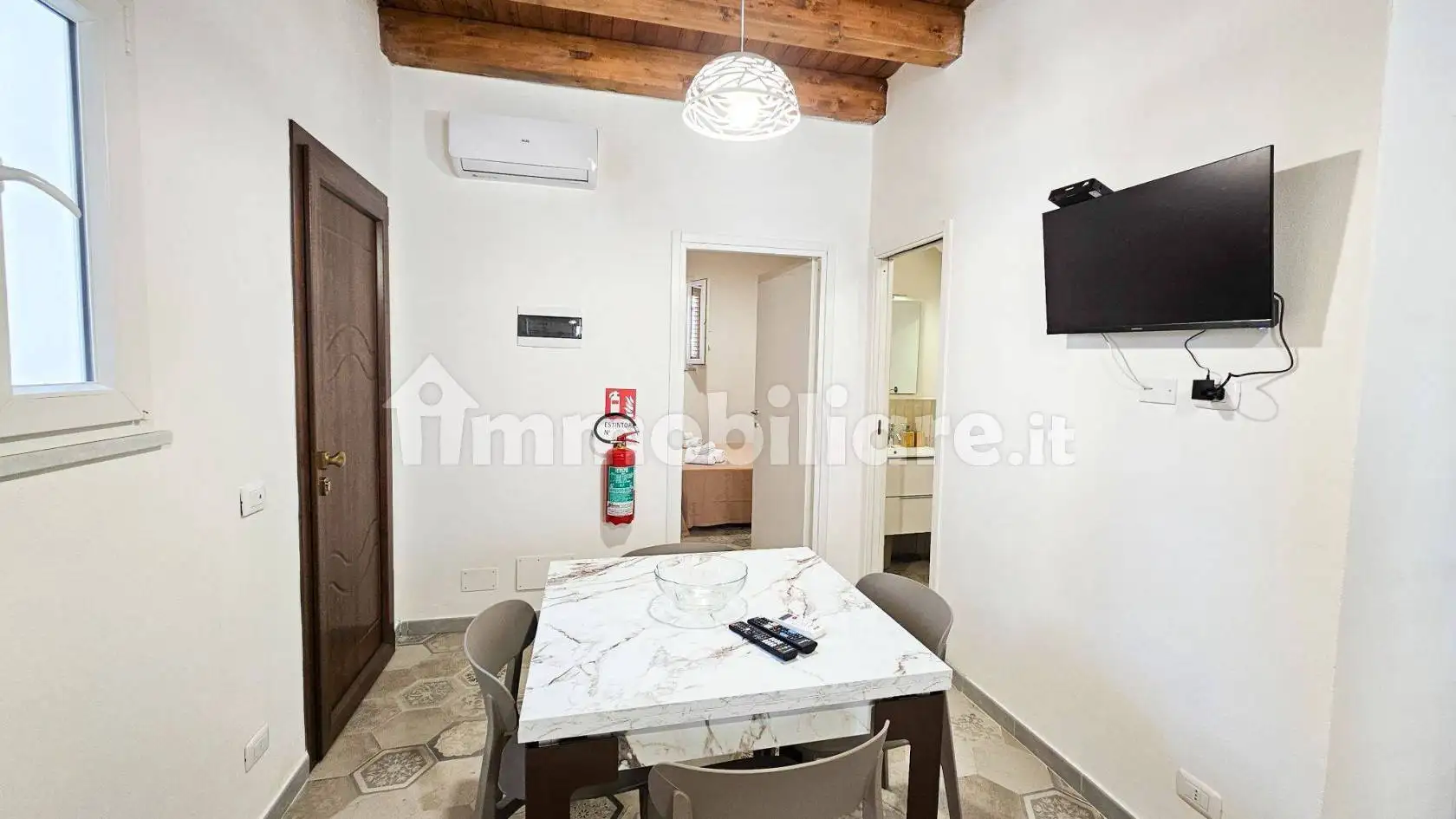 Appartamento in affitto a Ustica