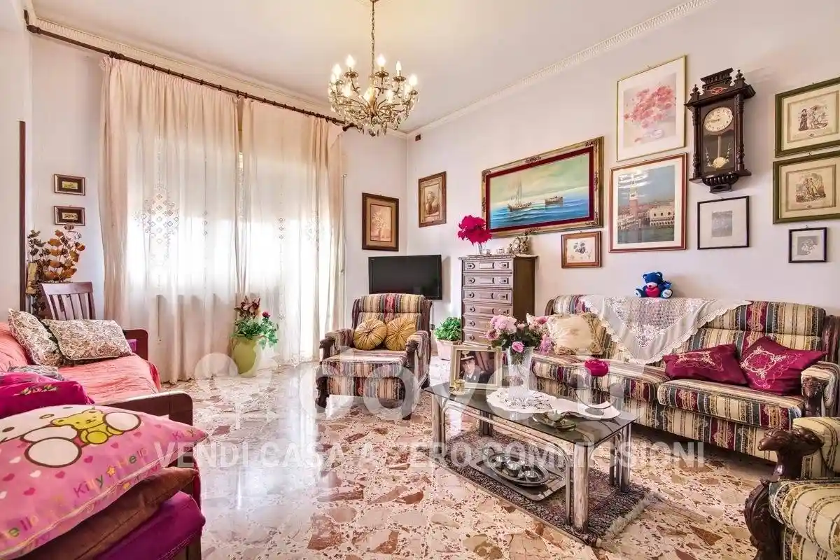 Trilocale via dei Quartieri 19, San Lorenzo, Palermo - foto 5