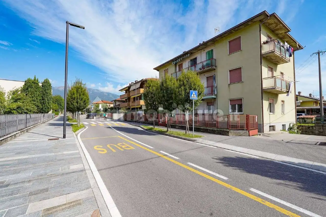 Appartamento in vendita a Ambivere