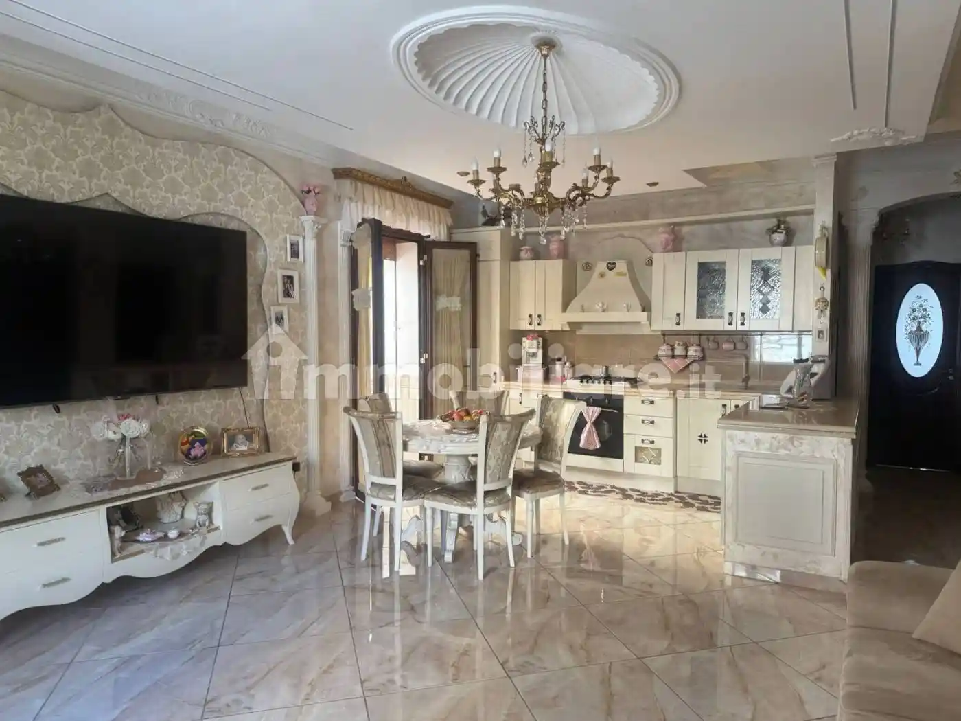 Trilocale via Domenico Fontana 17, Centro Storico, Giugliano in Campania - foto 3