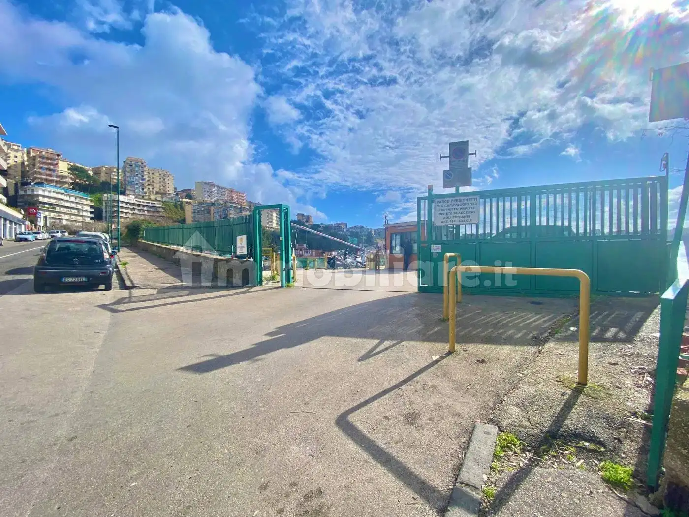 Appartamento in vendita a Napoli