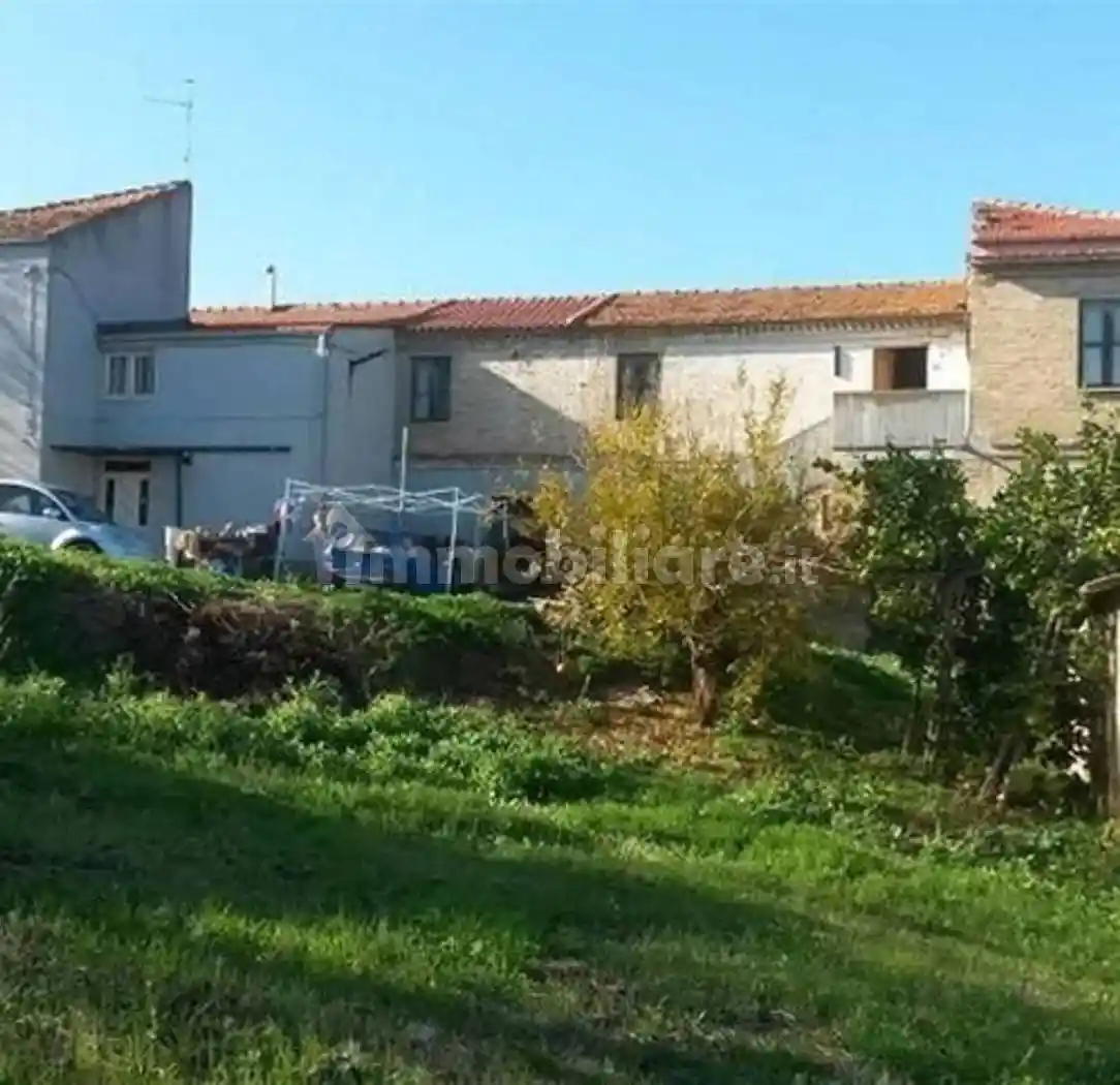 Cascina, da ristrutturare, 400 m², Centro, Spoltore - foto 3