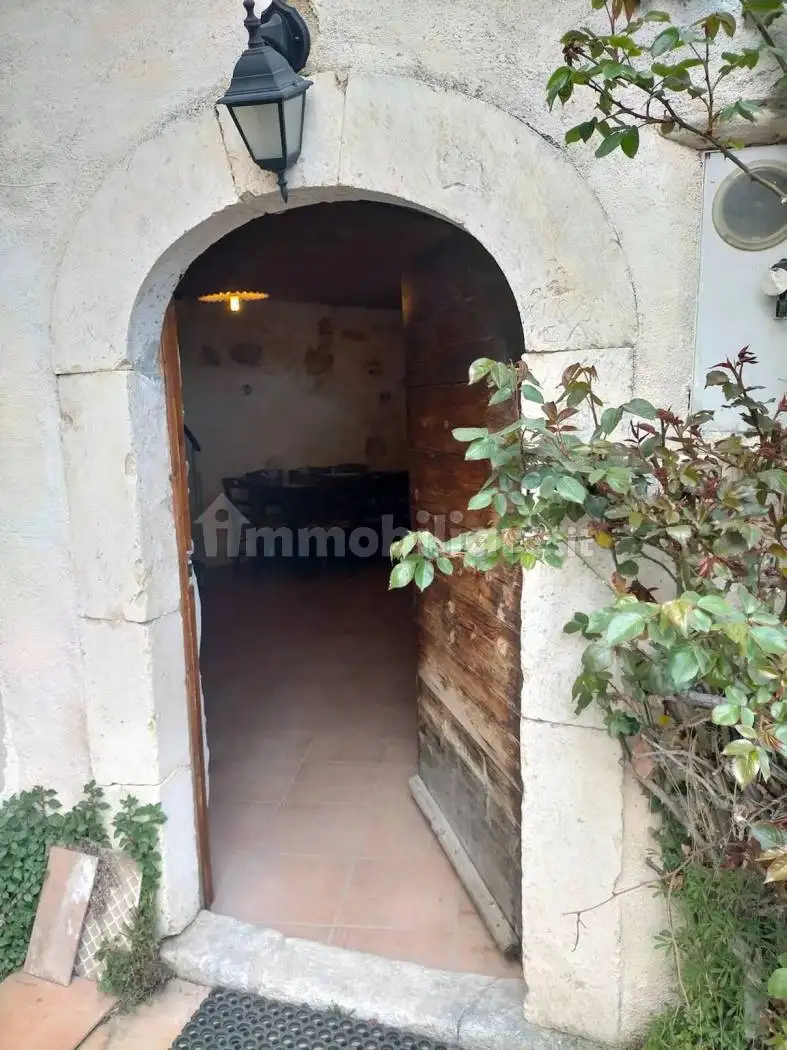 Rustico via Di Porta Santa Maria No Number, Castel del Monte - foto 4