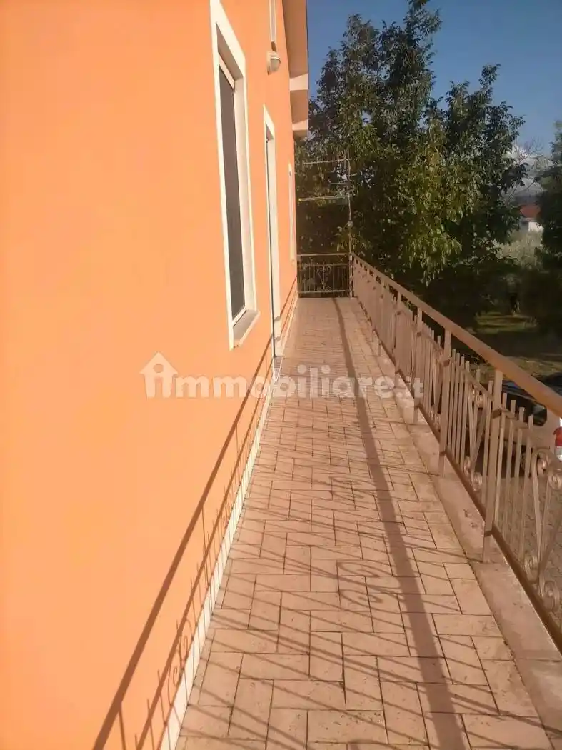 Villa unifamiliare Contrada Saletto, 20, Loreto Aprutino - foto 3