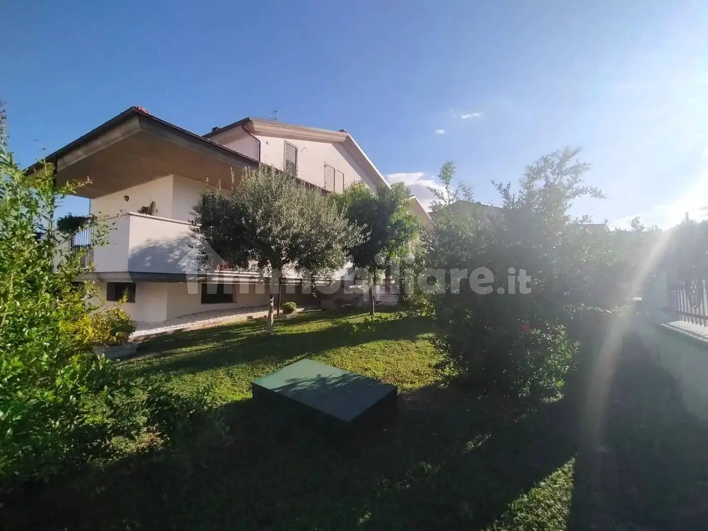 Villa in vendita a Loreto Aprutino