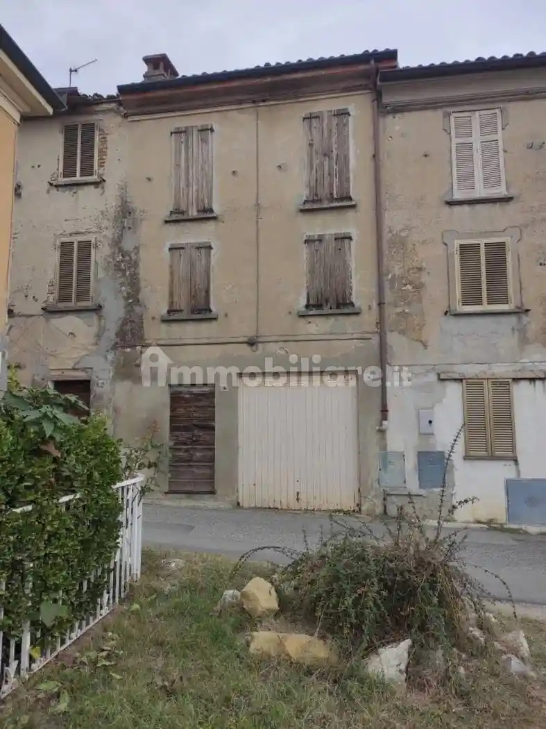 Villa in vendita a Pietra de' Giorgi