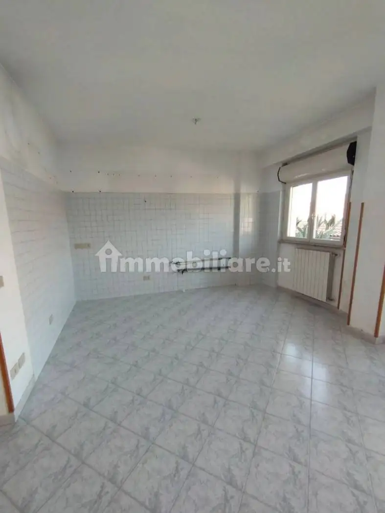 Appartamento in affitto a Itri