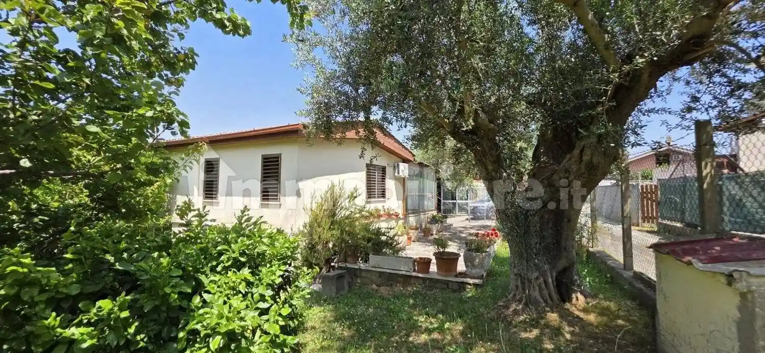 Villa in vendita a Albano Laziale