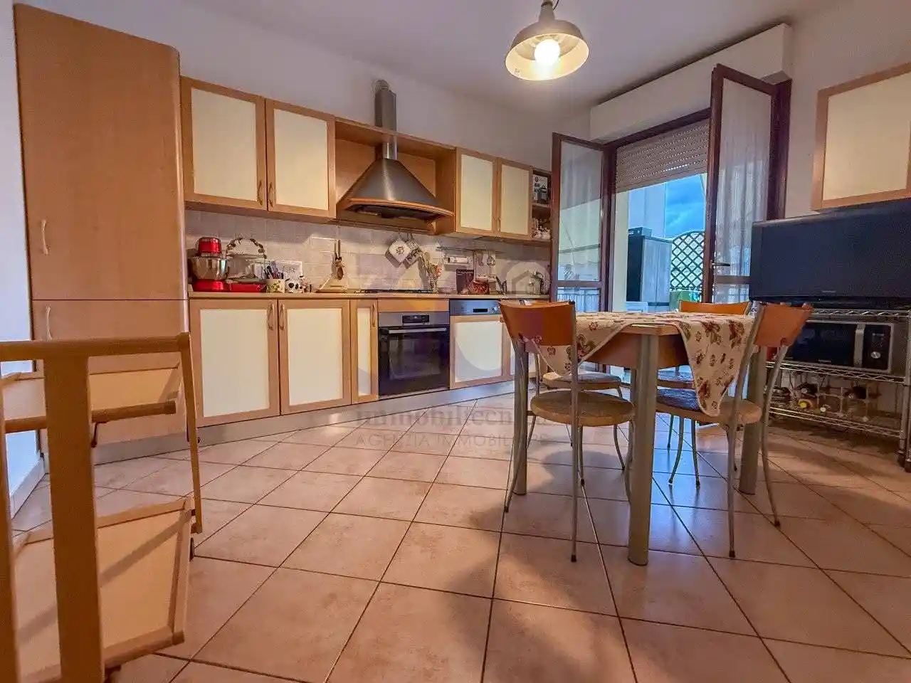 Quadrilocale buono stato, quarto piano, Pescaiola, Arezzo - foto 3