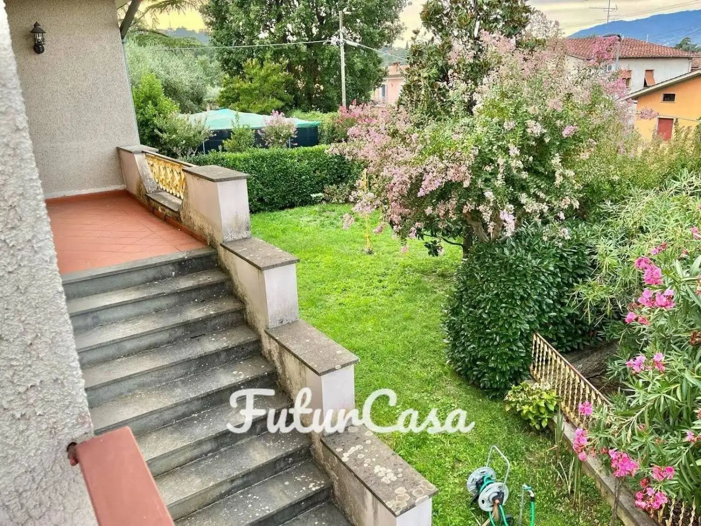 Villa in vendita a Montecarlo