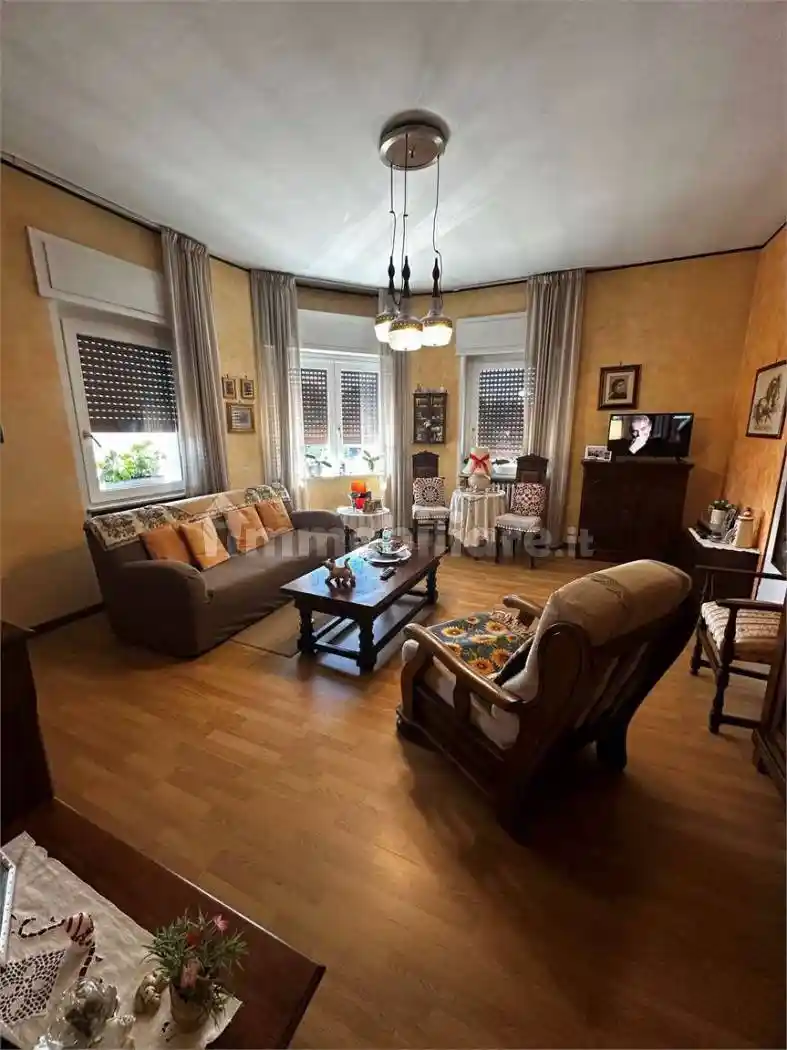 Appartamento in vendita a Oleggio