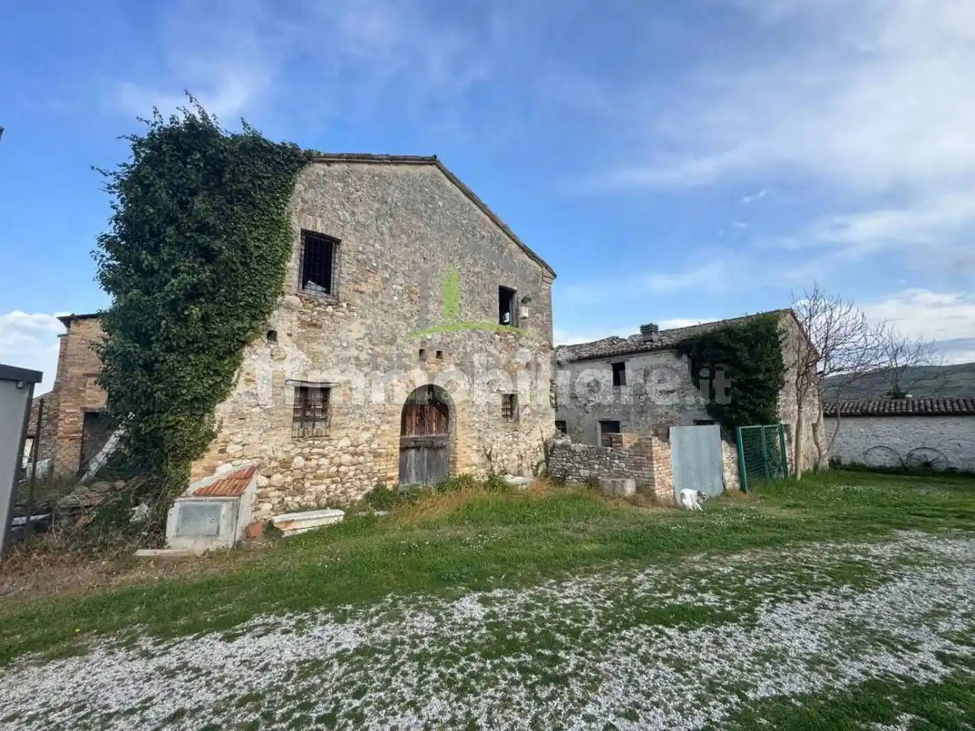 Rustico - Casale in vendita a Ascoli Piceno