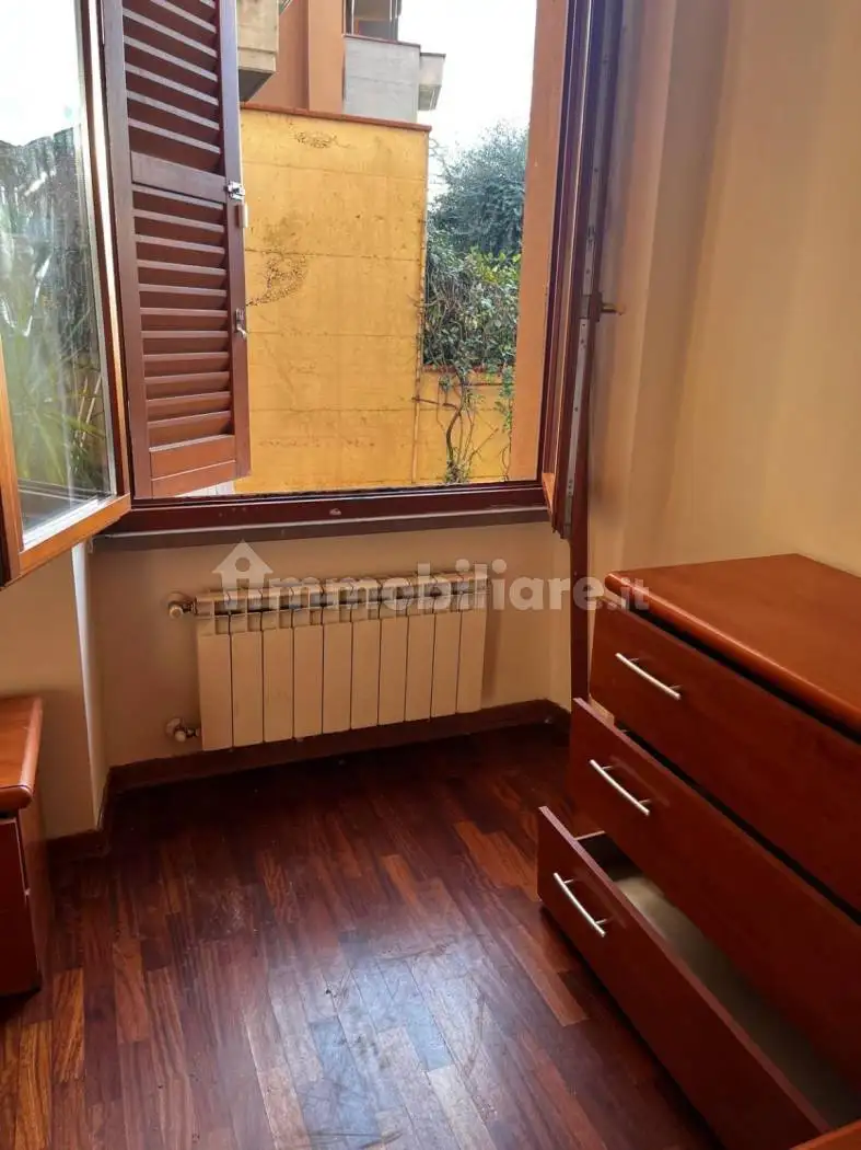 Trilocale buono stato, piano terra, Prato - foto 3