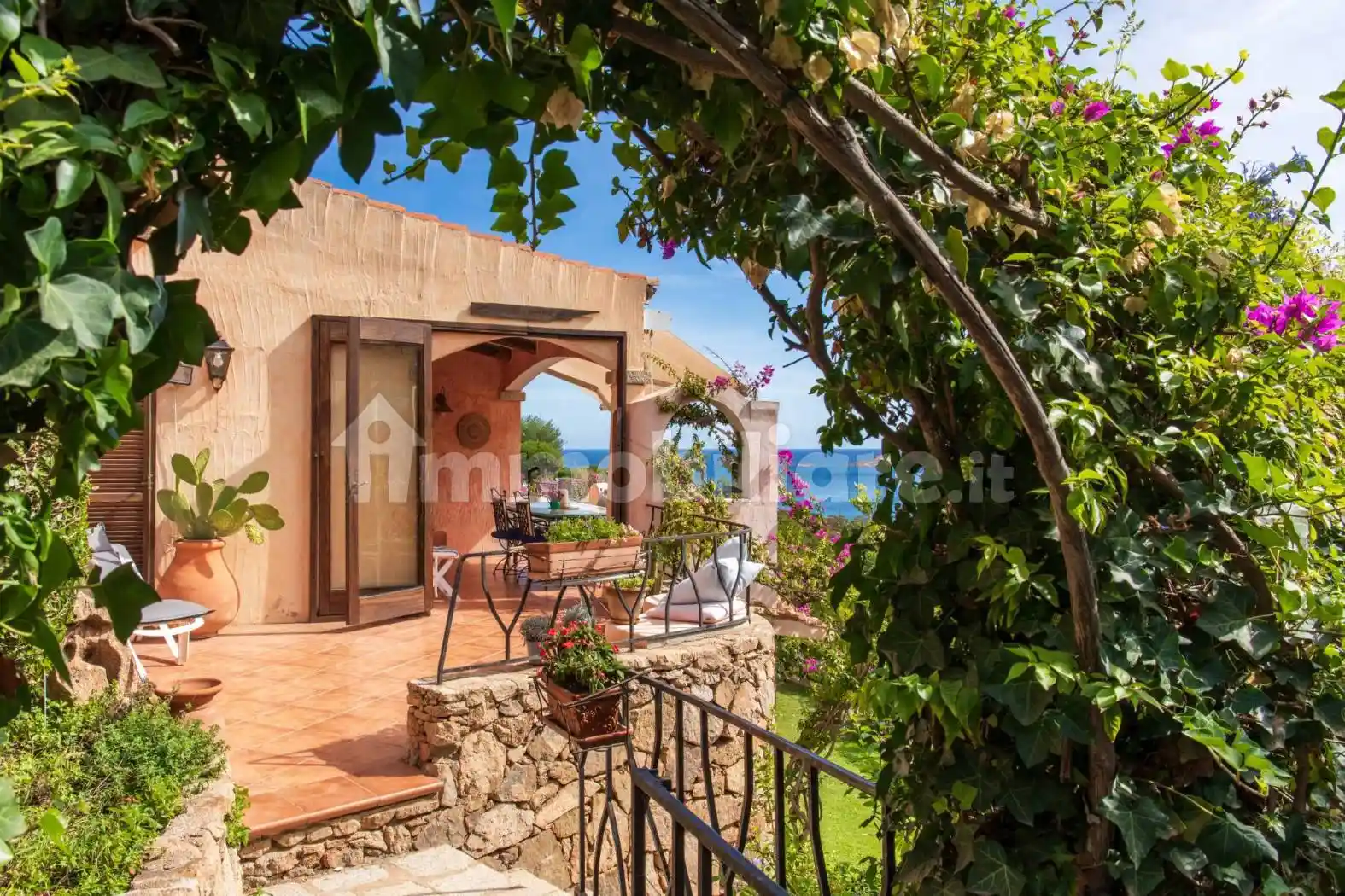 Villetta a schiera in vendita a Arzachena