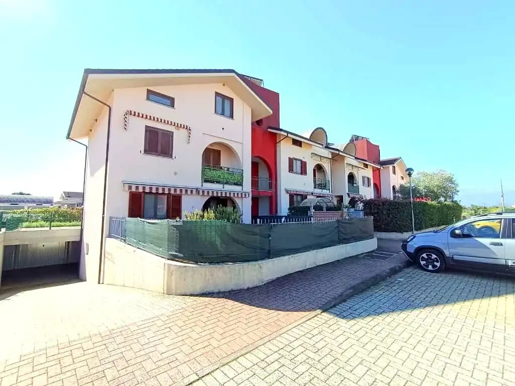 Appartamento in vendita a Piscina